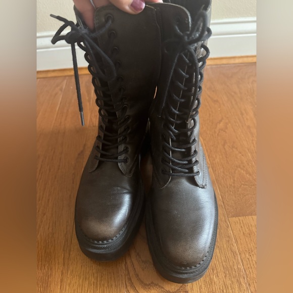 Black Lace-Up Combat Boots size 38 - Picture 6 of 7